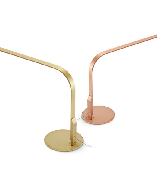 Lim 13.5 Desk Lamp